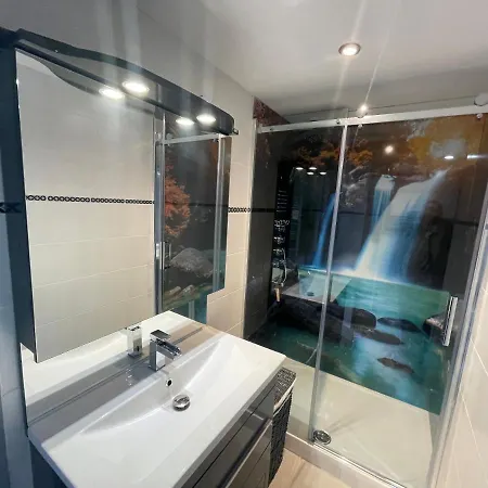 Le Miroir Domerat